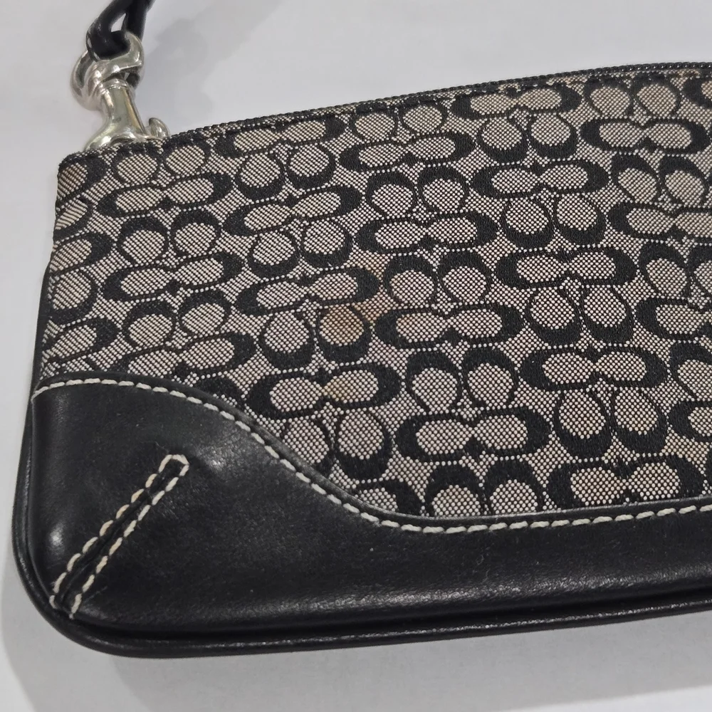 COACH Black and Gray Patterned Wristlet 6.5x4